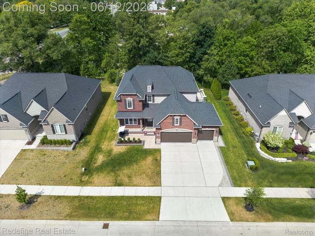2976 Andlaur Drive, Rochester Hills, MI 48307