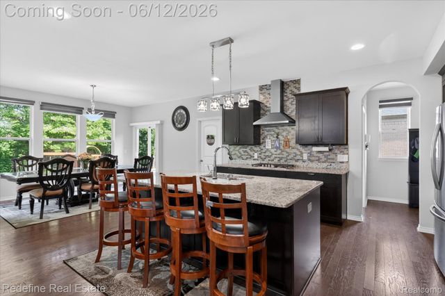 2976 Andlaur Drive, Rochester Hills, MI 48307