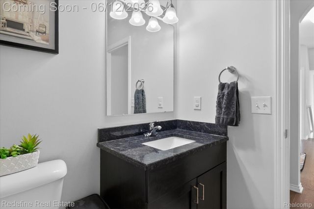 2976 Andlaur Drive, Rochester Hills, MI 48307