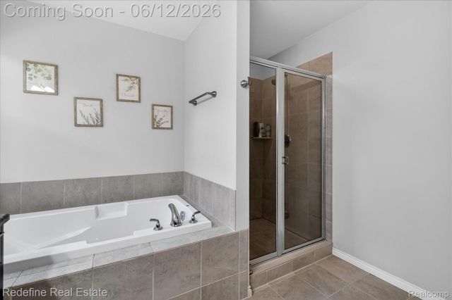 2976 Andlaur Drive, Rochester Hills, MI 48307
