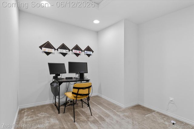 2976 Andlaur Drive, Rochester Hills, MI 48307
