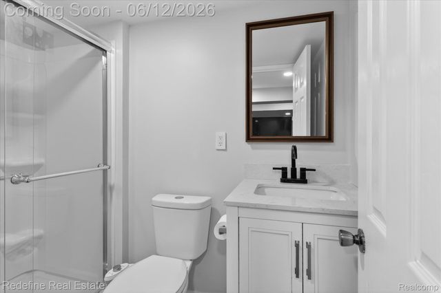2976 Andlaur Drive, Rochester Hills, MI 48307
