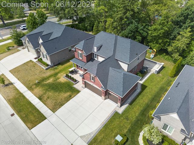 2976 Andlaur Drive, Rochester Hills, MI 48307