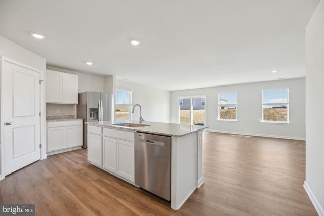 122 BOOKERS CREST DR, Stephens City, VA 22655