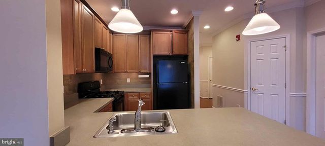 515 HIGHLAND ESTS, Clementon, NJ 08021