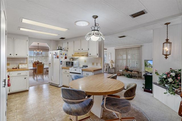 7637 MORIAH AVENUE, Brooksville, FL 34613