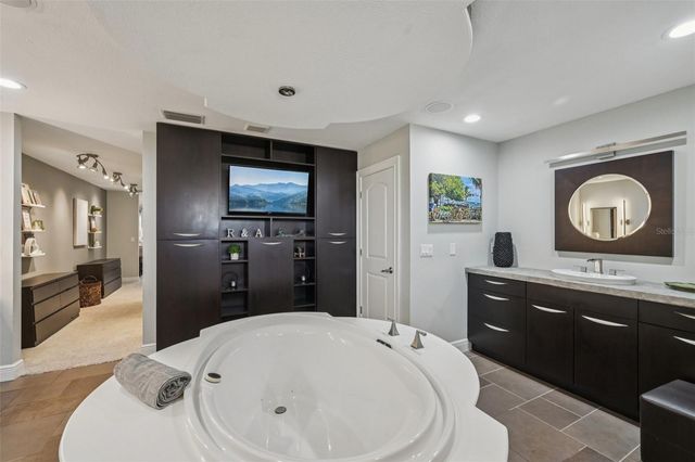 1008 80TH STREET NW, Bradenton, FL 34209