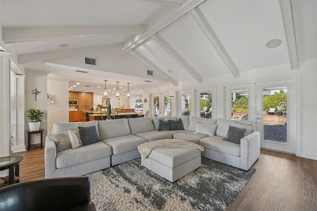 1008 80TH STREET NW, Bradenton, FL 34209