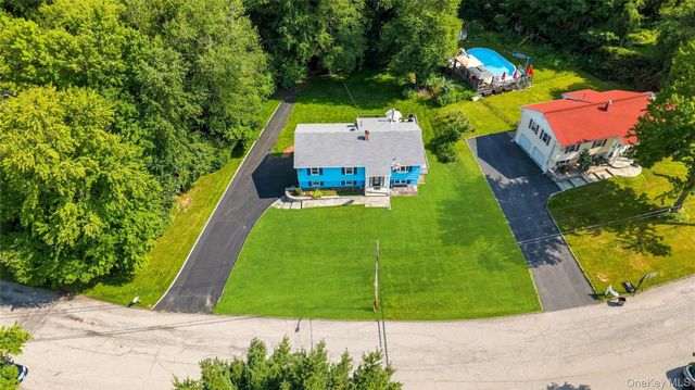 15 Hood Place, Cortlandt Manor, NY 10567