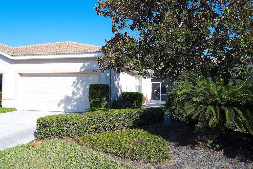 4253 CASCADE FALLS DRIVE, Sarasota, FL 34243