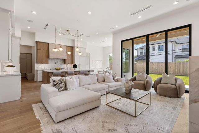 1407 Martin Street, Houston, TX 77018