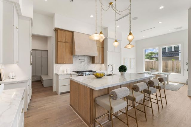 1407 Martin Street, Houston, TX 77018