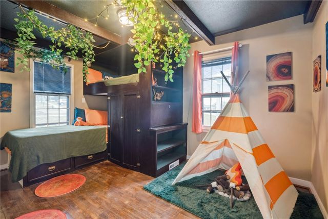 3824 Wenig Road NE, Cedar Rapids, IA 52402