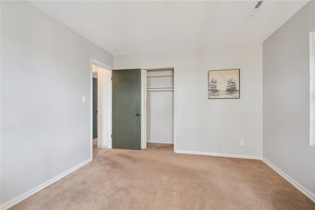 3824 Wenig Road NE, Cedar Rapids, IA 52402