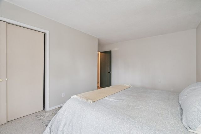 3824 Wenig Road NE, Cedar Rapids, IA 52402