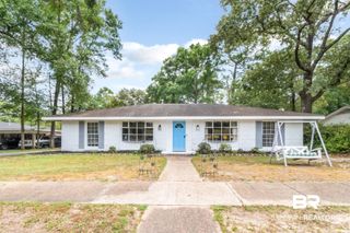 4857 N Woodcliff Drive, Mobile, AL 36693