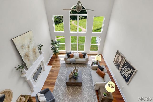 9217 Caddyshack Circle, Sunset Hills, MO 63127