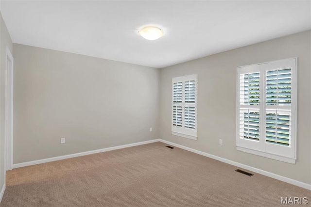 9217 Caddyshack Circle, Sunset Hills, MO 63127