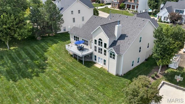 9217 Caddyshack Circle, Sunset Hills, MO 63127