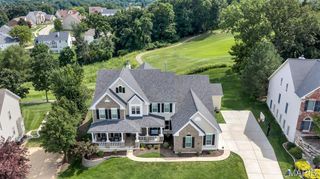 9217 Caddyshack Circle, Sunset Hills, MO 63127
