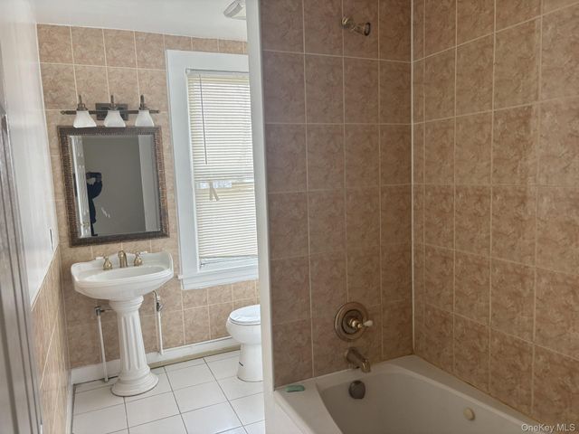 9 Myrtle Street 2, White Plains, NY 10606