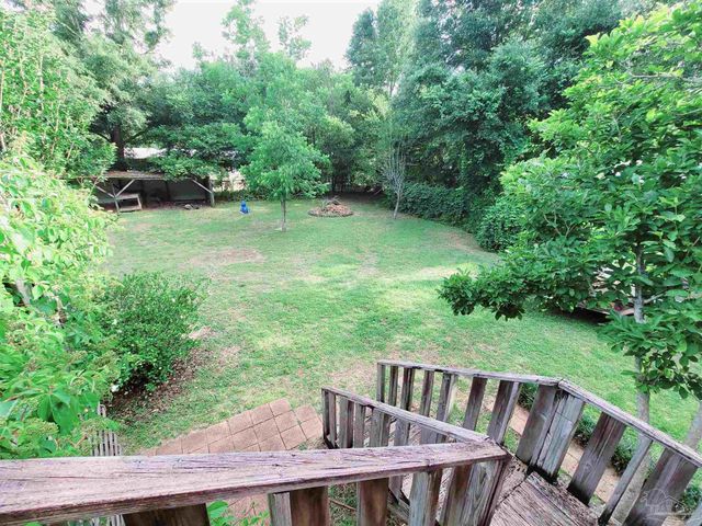 4525 Mesquite Dr, Milton, FL 32583