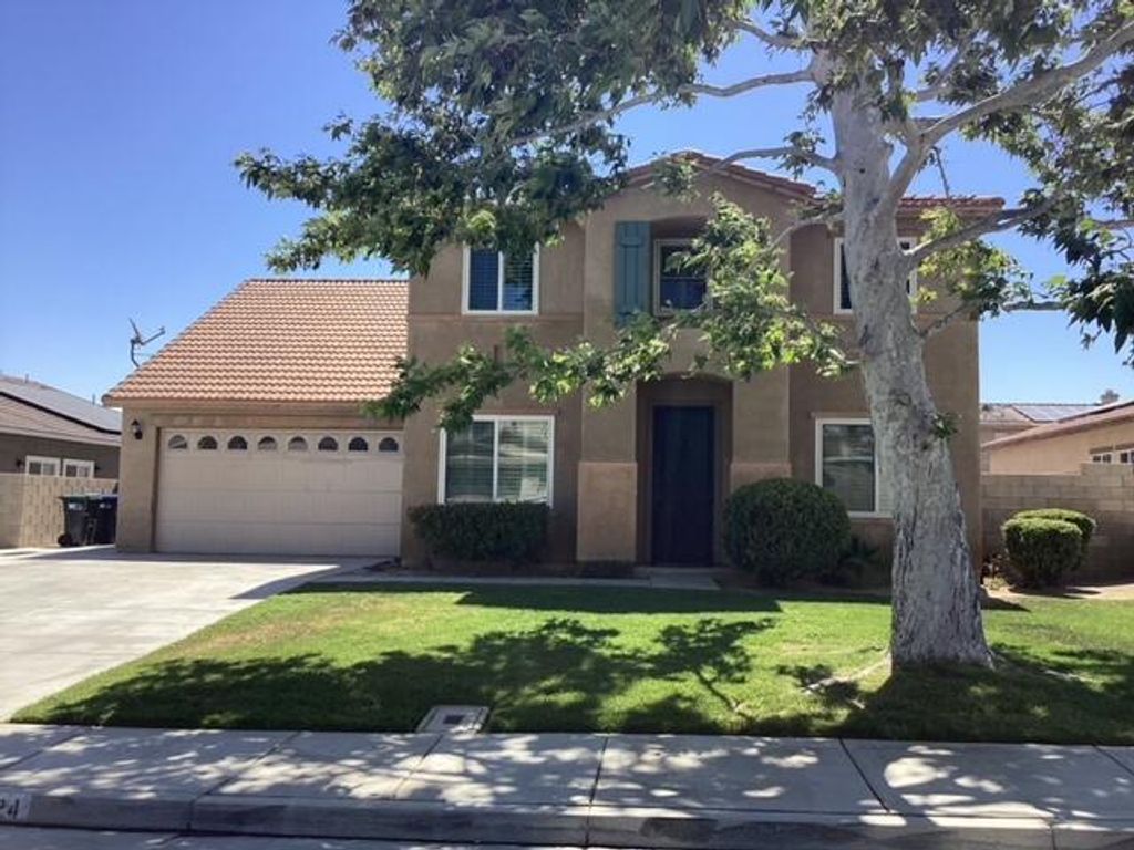 39324 Kennedy Drive, Palmdale, CA 93551