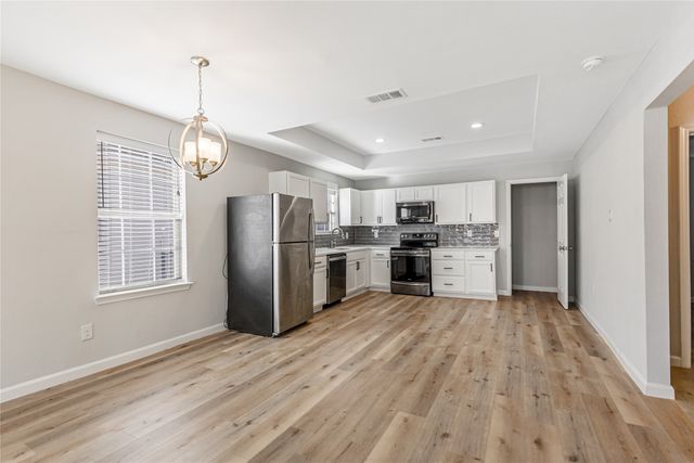 1123 W Morgan Street, Denison, TX 75020