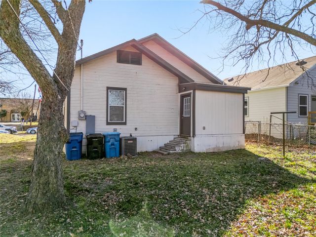 1123 W Morgan Street, Denison, TX 75020