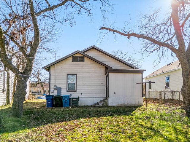 1123 W Morgan Street, Denison, TX 75020