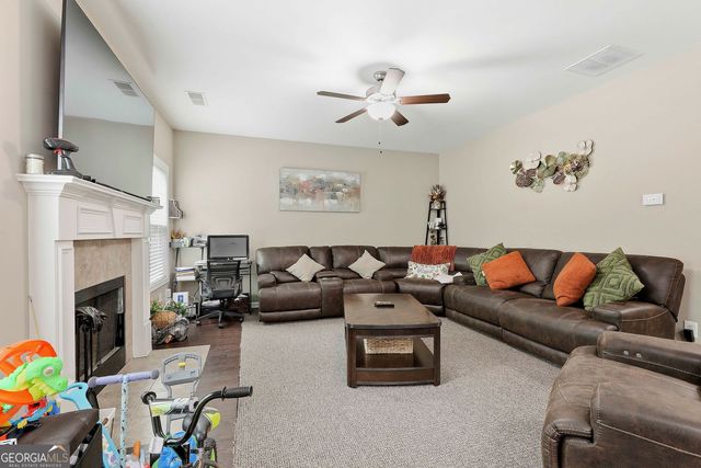 313 Briandwood Drive, Newnan, GA 30265