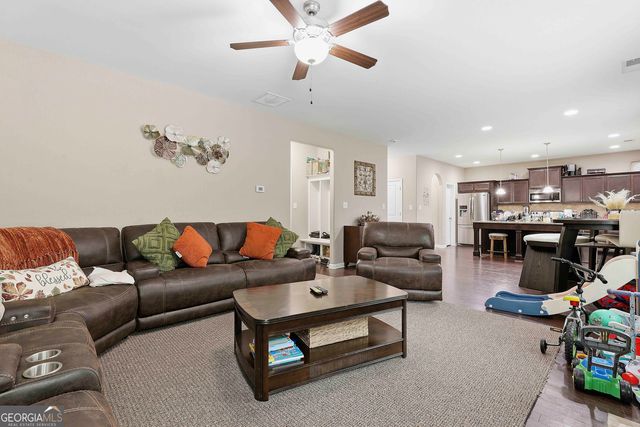 313 Briandwood Drive, Newnan, GA 30265