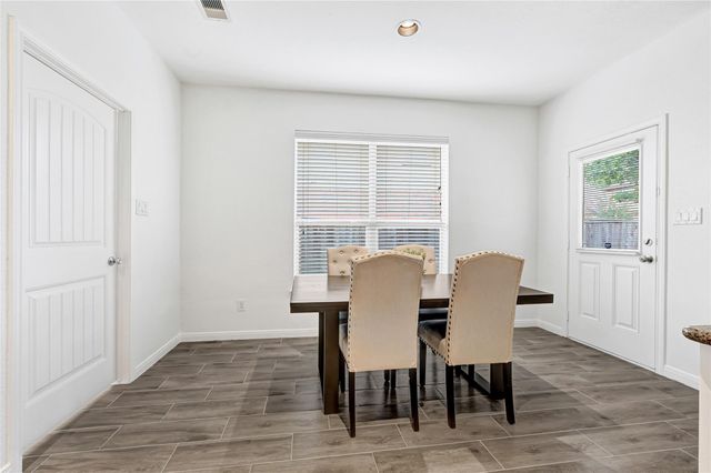 31 Hearthwick Road, Tomball, TX 77375