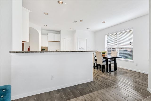 31 Hearthwick Road, Tomball, TX 77375