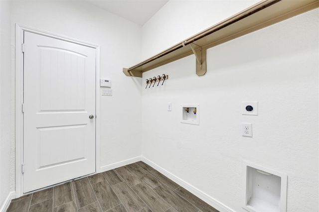 31 Hearthwick Road, Tomball, TX 77375