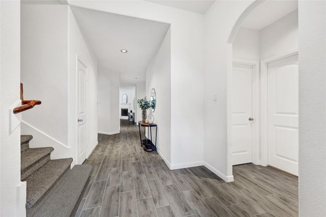 31 Hearthwick Road, Tomball, TX 77375