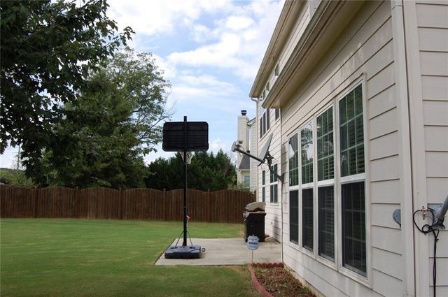 8025 Friarbridge Drive, Suwanee, GA 30024