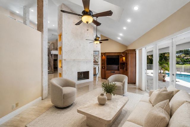4440 WOODFIELD Boulevard, Boca Raton, FL 33434