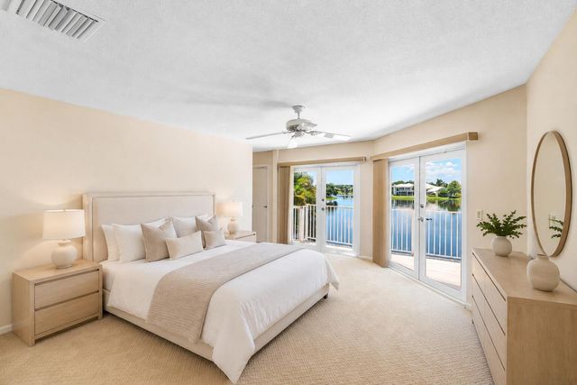 4440 WOODFIELD Boulevard, Boca Raton, FL 33434