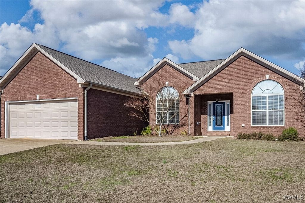 5112 Bristolwood, Northport, AL 35475