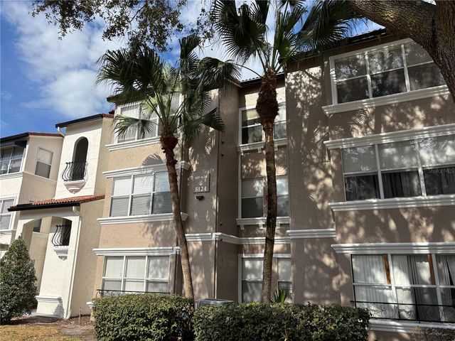 5124 CONROY ROAD 623, Orlando, FL 32811