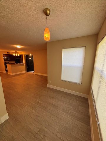 5124 CONROY ROAD 623, Orlando, FL 32811