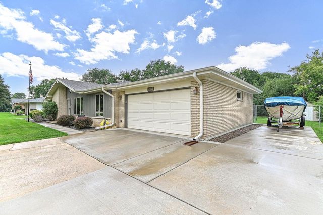 5304 Cynthia LANE, Mount Pleasant, WI 53406