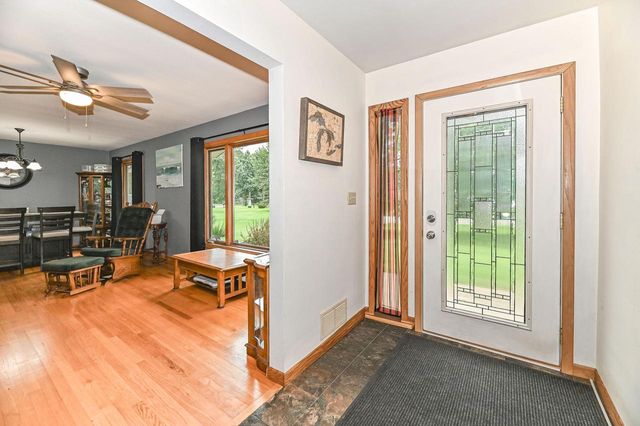 5304 Cynthia LANE, Mount Pleasant, WI 53406