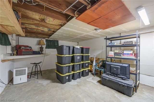455 11th Street, Elyria, OH 44035