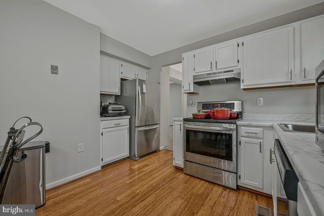 2404 OLD BROOKS DR, Suitland, MD 20746