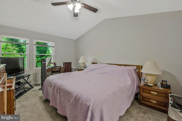2404 OLD BROOKS DR, Suitland, MD 20746