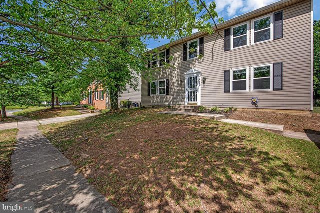 2404 OLD BROOKS DR, Suitland, MD 20746