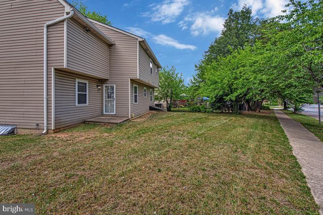 2404 OLD BROOKS DR, Suitland, MD 20746