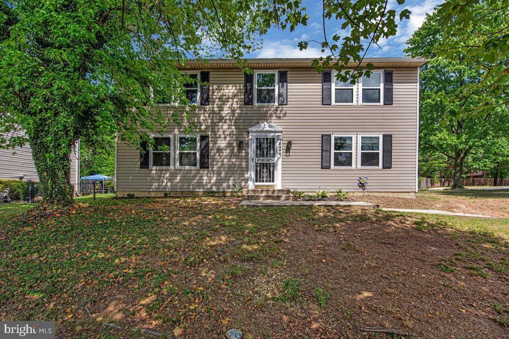 2404 OLD BROOKS DR, Suitland, MD 20746